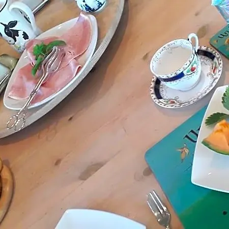 Blingel, Lovely House With 1st Class Breakfast Panzió Blingel